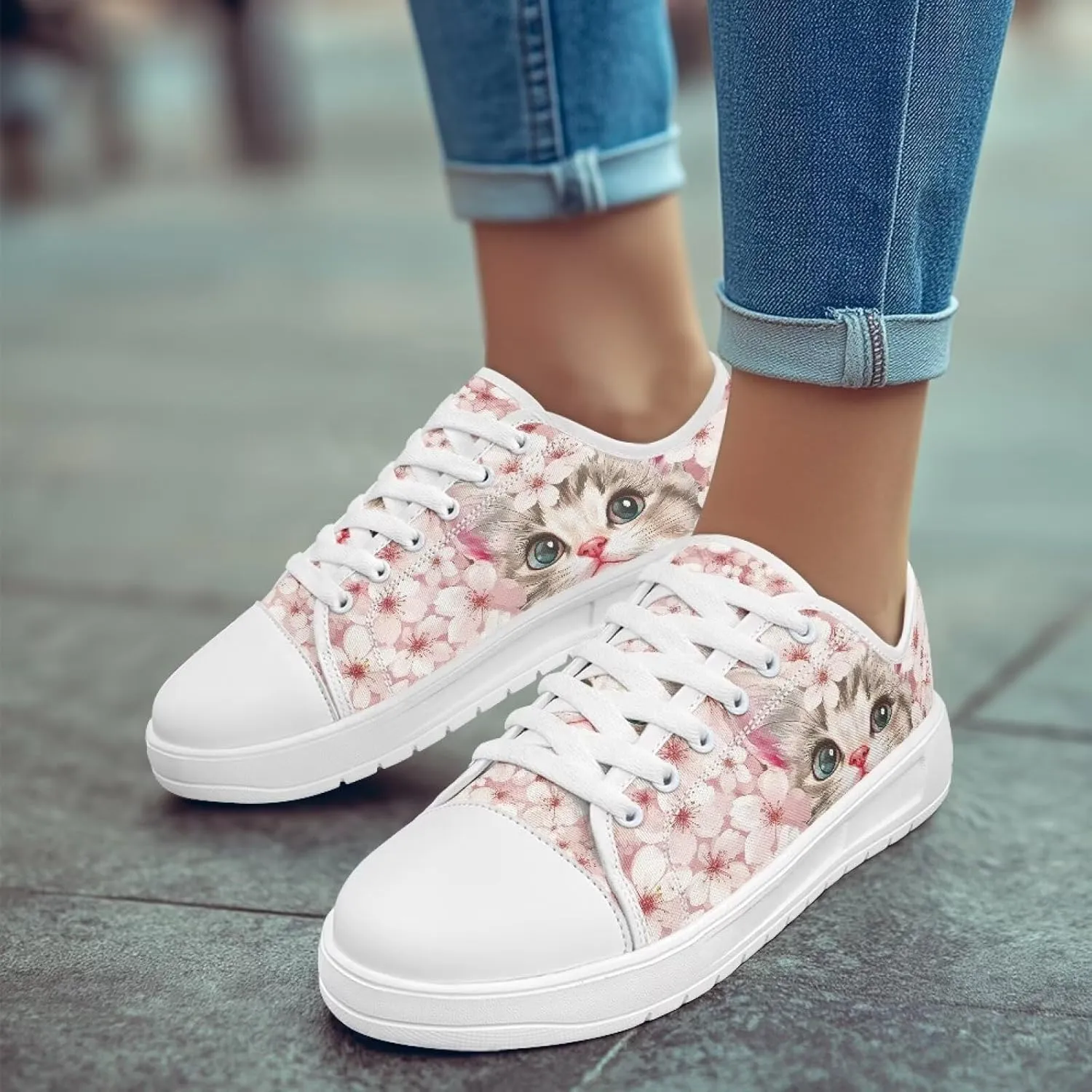 Classic Fashion Sneakers Canvas Shoes for Women Lace Up Low Top Canvas Casual Sneakers Lightweight Breathable Wide Toe Shoes