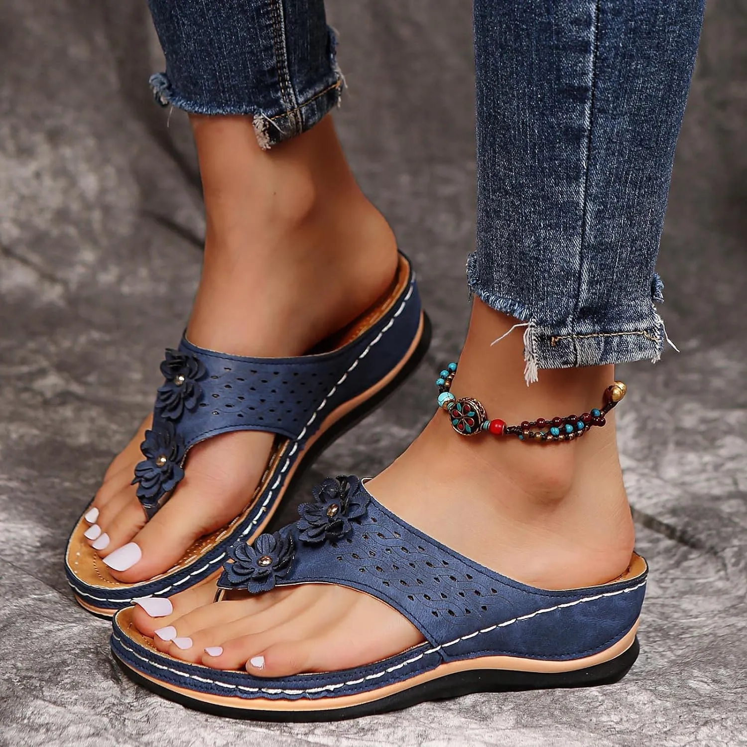 Eduavar Women's Dressy Fashion Sandals - Leopard Print Wedge Open Toe Flat