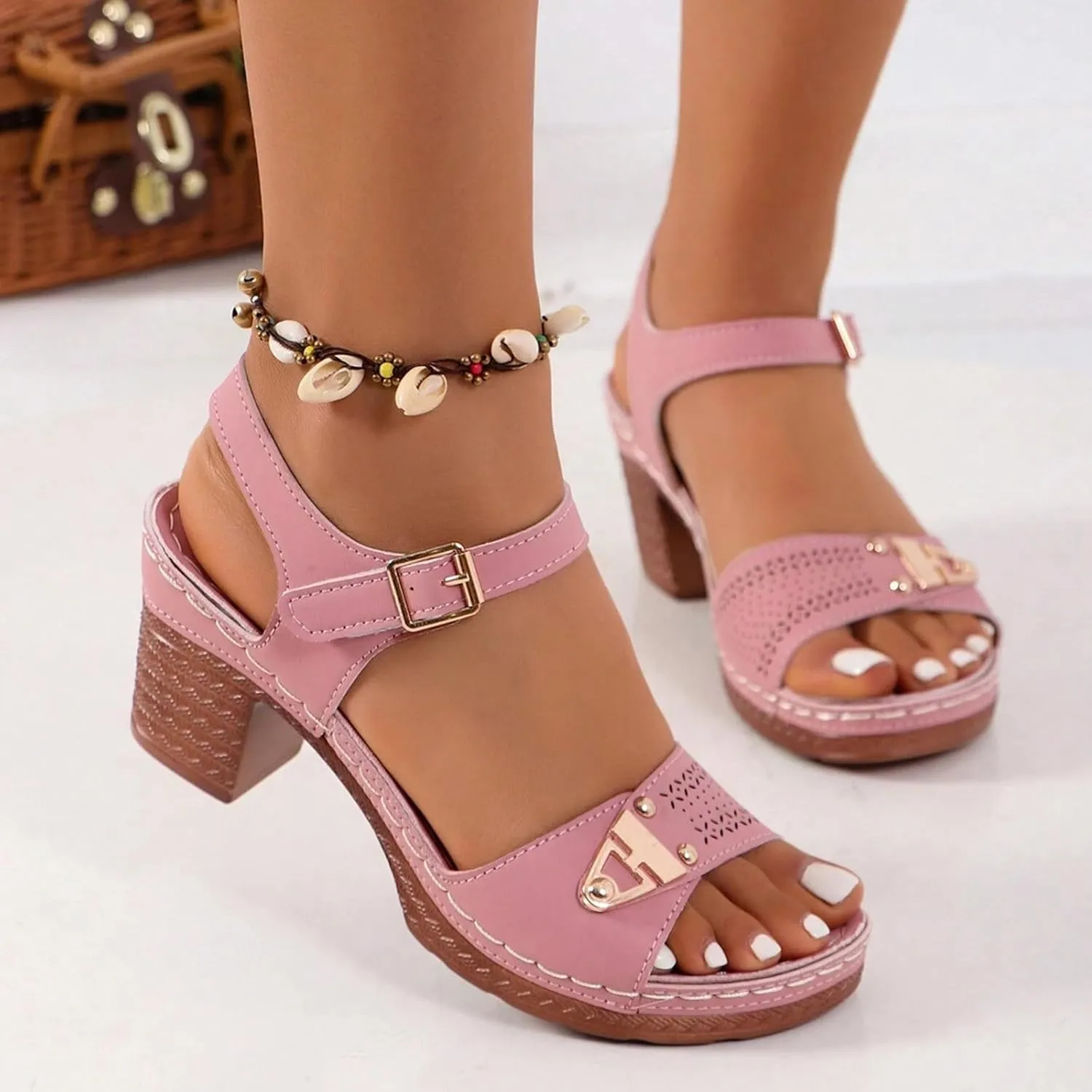 Eduavar Women's Wedge Sandals, Orthopedic Leather Peep Toe Cutout Zipper Chunky Heeled Sandals in White, Brown for Casual Wear