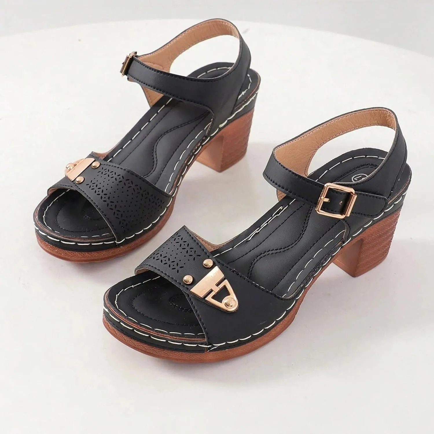 Eduavar Women's Wedge Sandals, Orthopedic Leather Peep Toe Cutout Zipper Chunky Heeled Sandals in White, Brown for Casual Wear