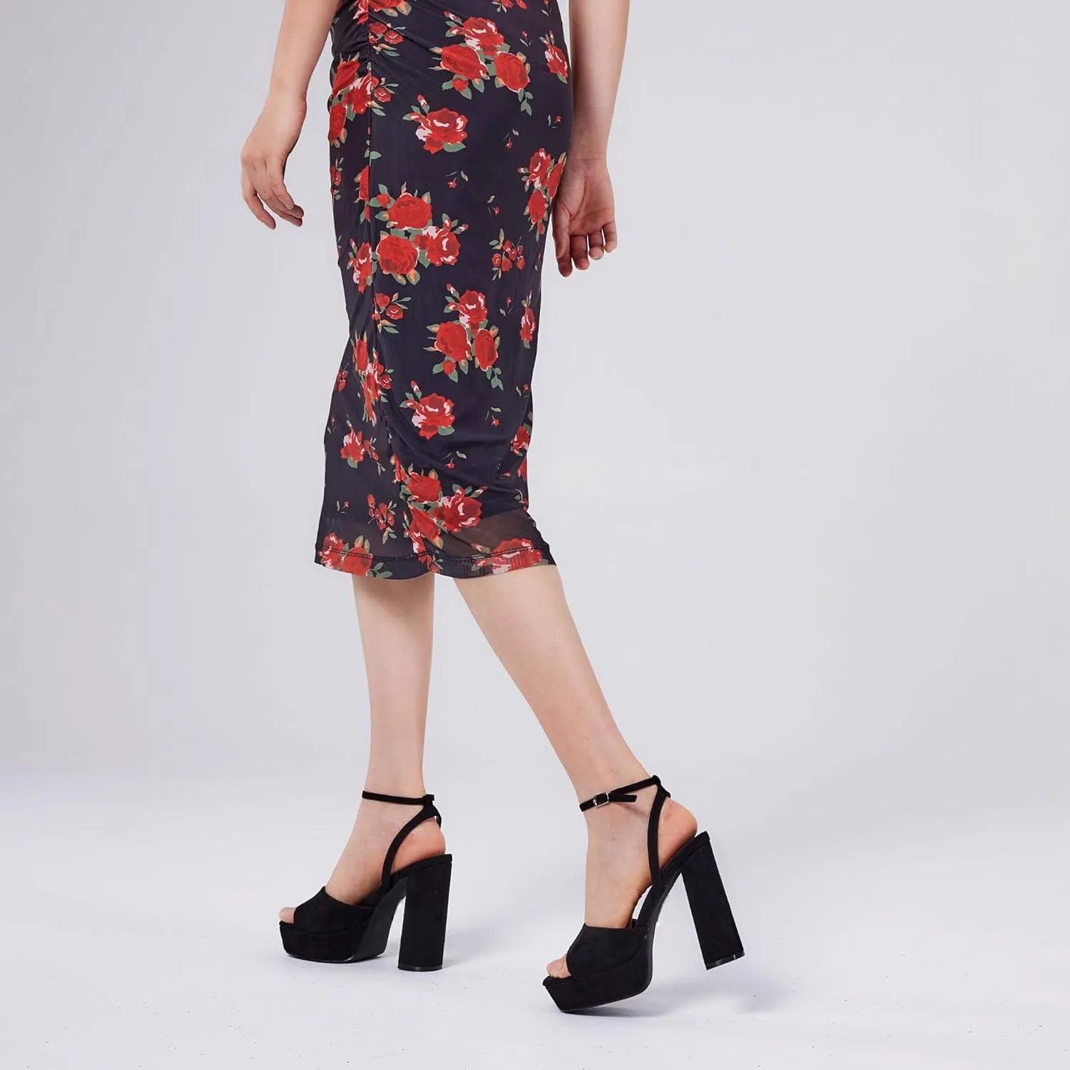 Elisabet Tang Chunky Heeled Platform Sandals for Women,4.7 Inch Block Heels with Open Toe Ankle Strap, Dress Shoes for Wedding Party Homecoming Travel