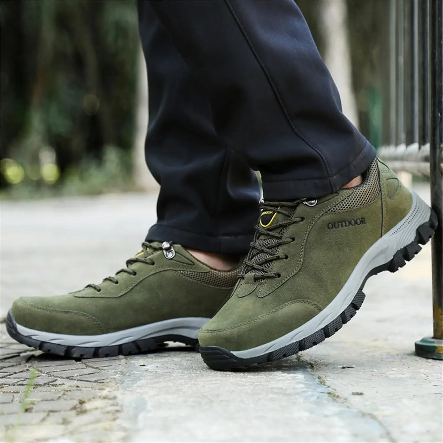 Hiking Shoes Men Comfortable Lightweight Non Slip Breathable Sneakers Low Top Walking Shoes for Outdoor Trailing Trekking Walking Climbing Men's Daily Work Shoe with Arch Support
