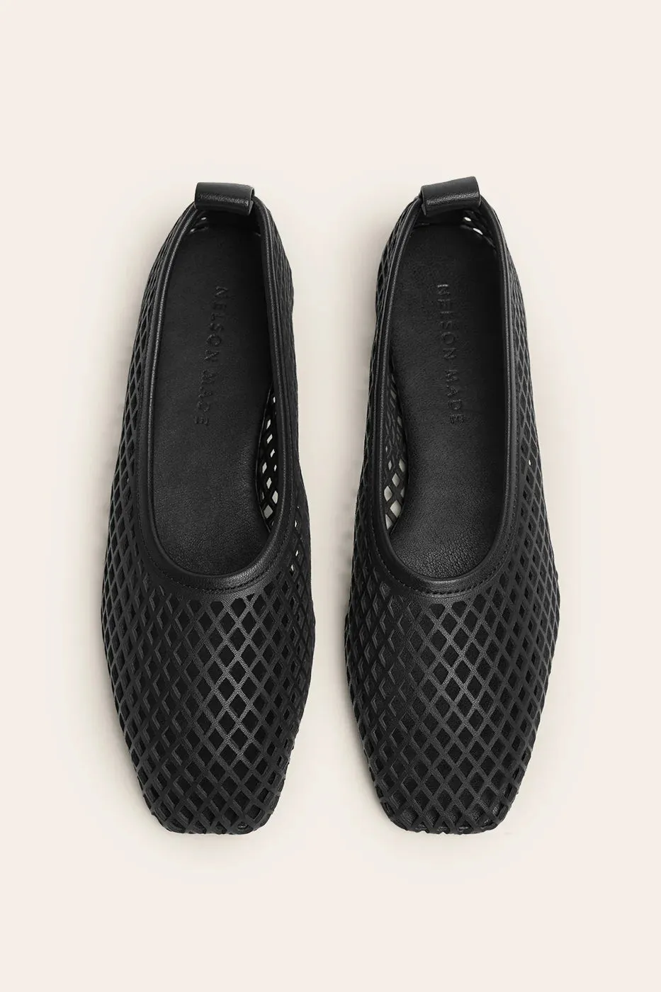 Lou Perforated Flat Black