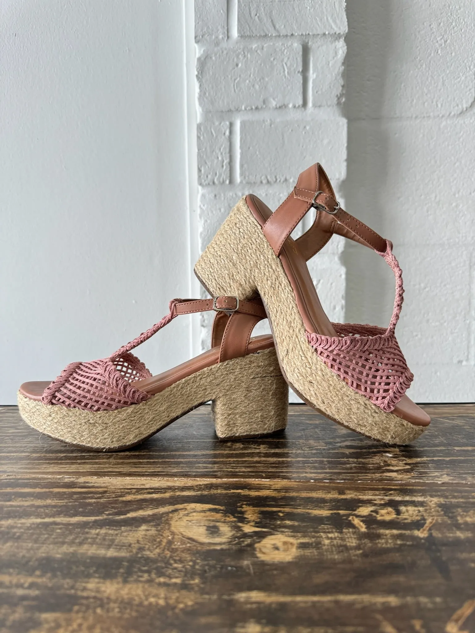 Love Rio Crochet Platform Sandals - Rose