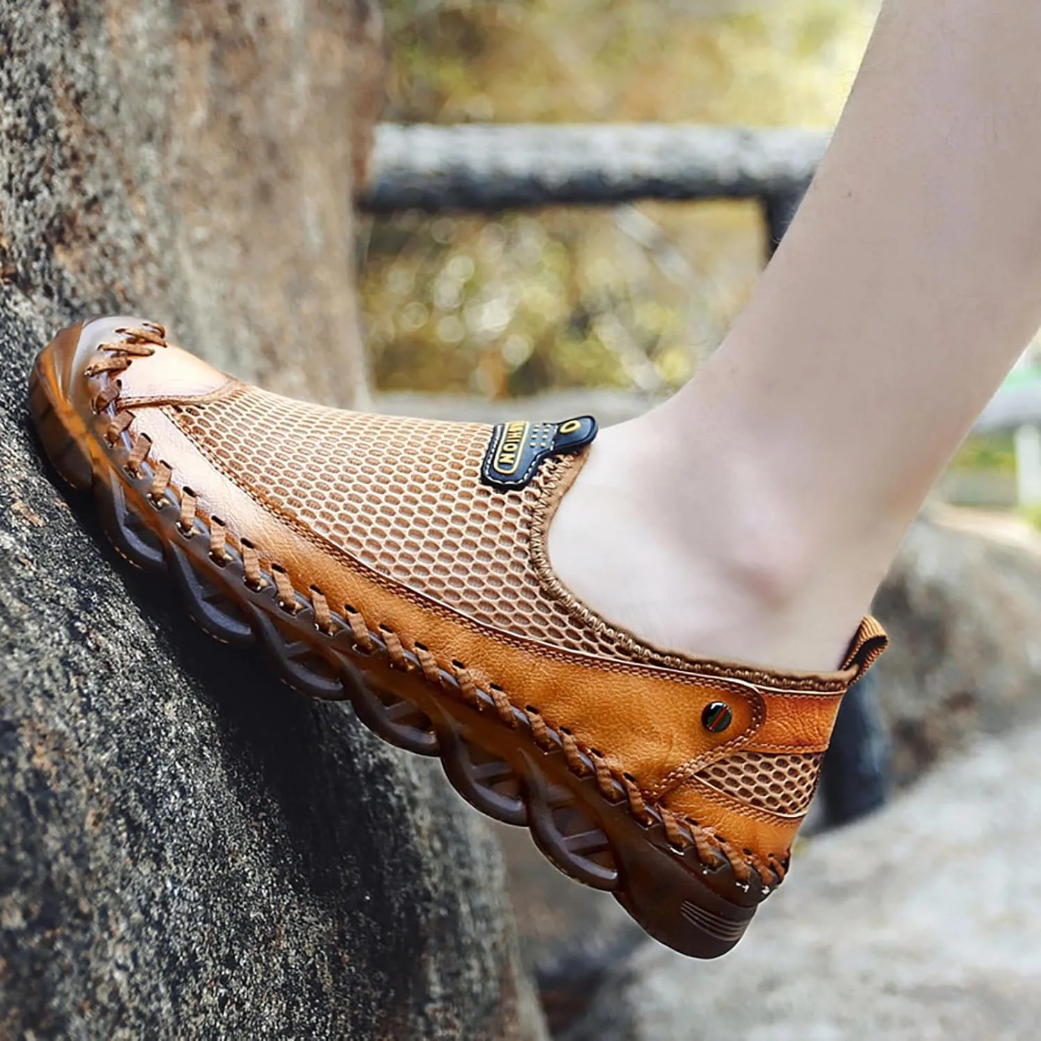 Men's Mesh Breathable Walking Loafers Outdoor Lightweight Slip-on Mesh Casual Hiking Shoes