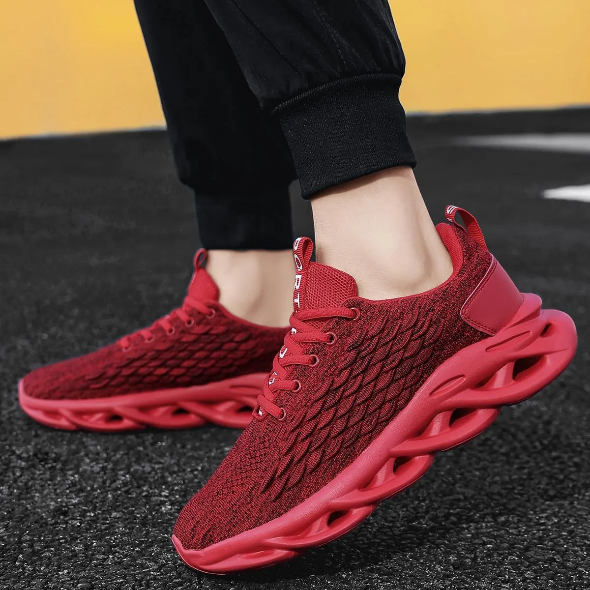 Men's Tennis Breathable Walking Shoes Ultra Lightweight Casual Sport Gym Fashion Sneakers