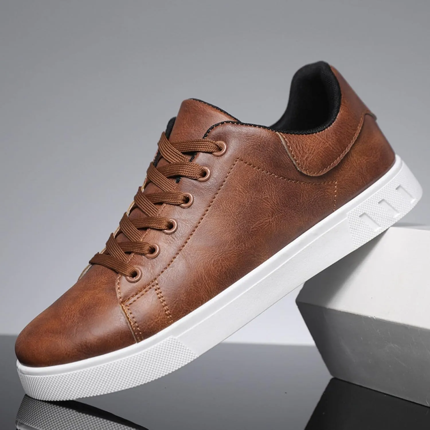 Mens Tennis Shoes Men's Fashionable Low Top Trendy White Shoes with Toe Lace Up Popular Comfortable Casual