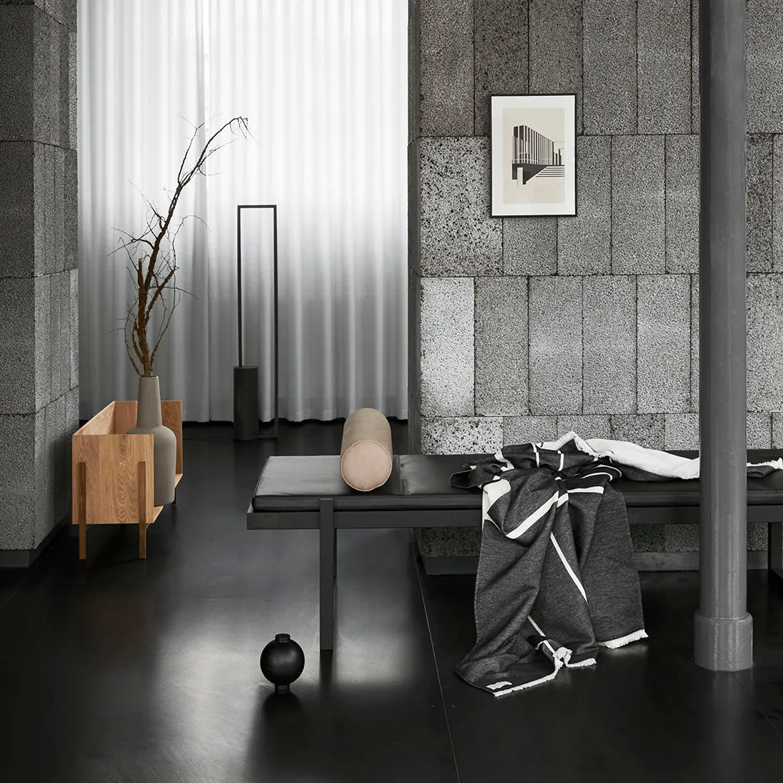 Minimal Daybed