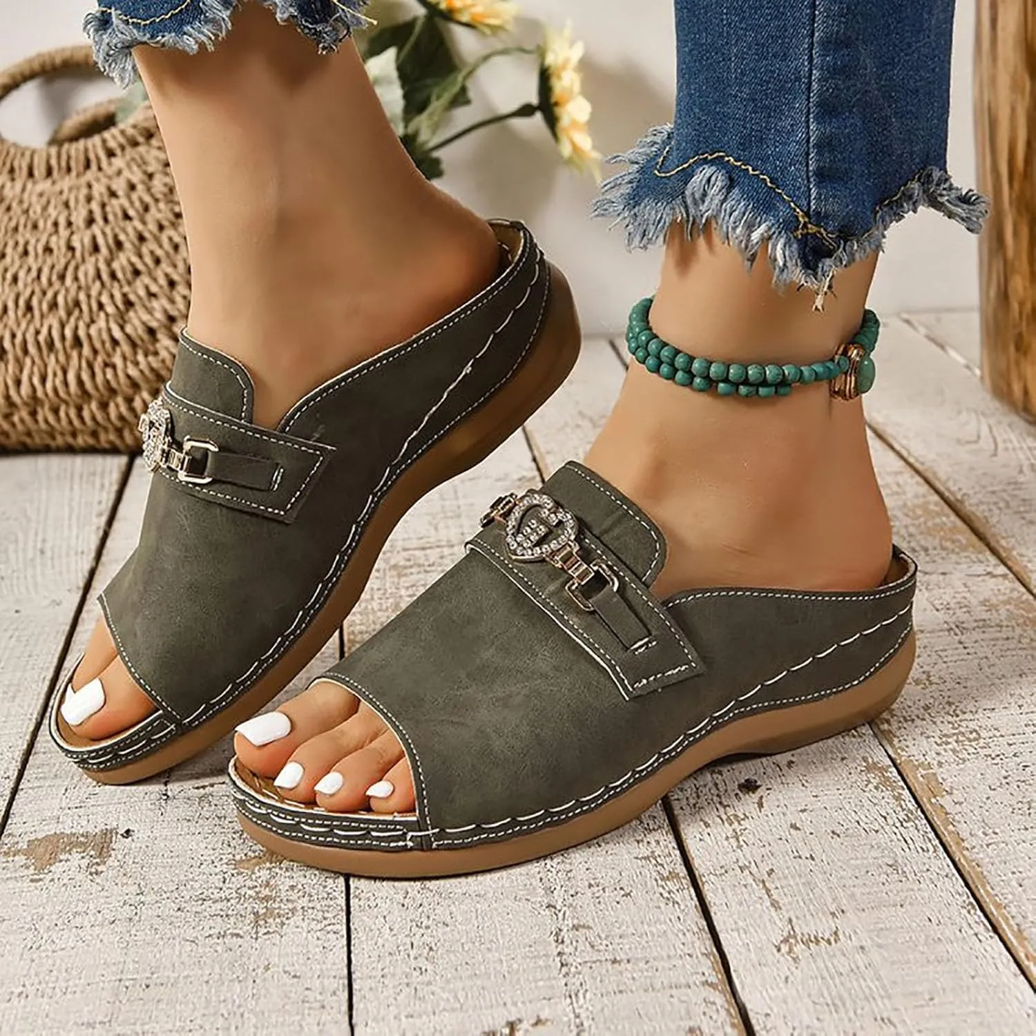 Orthopedic Wedge Sandals for Women Summer Dressy 2025 Casual Wide Leather Orthopedic Walking Fish Mouth Thick Soled Slip On Slippers Non Slip Lightweight with Cushion Sandals