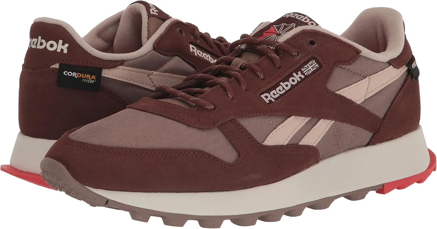 Reebok Unisex-Adult Classic Leather Sneaker