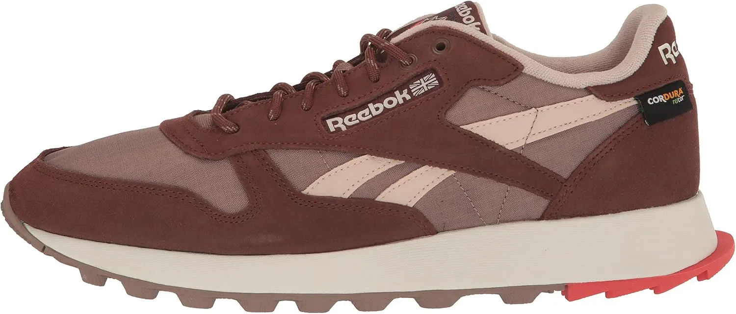 Reebok Unisex-Adult Classic Leather Sneaker