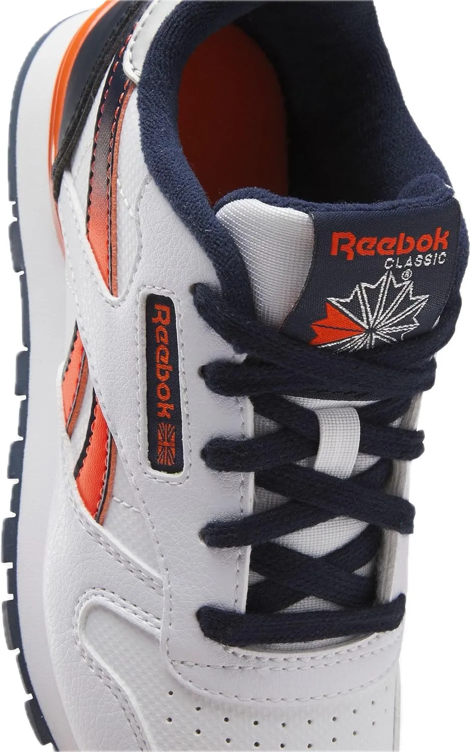 Reebok Unisex-Child Kid's Classic Leather Step N' Flash Sneaker