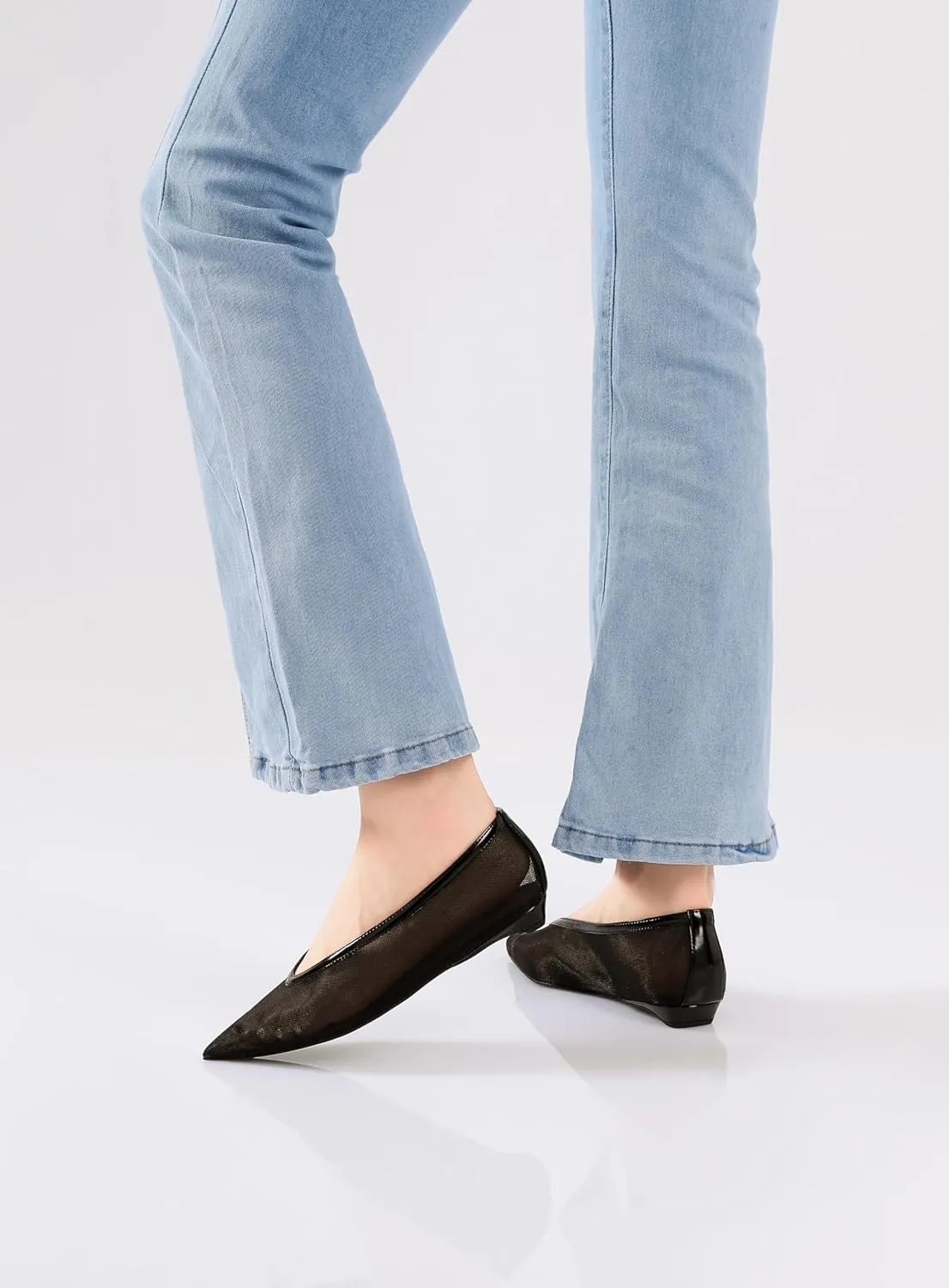 Reitoye Flats for Womens Closed Pointed Toe Ballet Flat Comfortable Dressy Work Slip On Casual Shoes Womens Flats