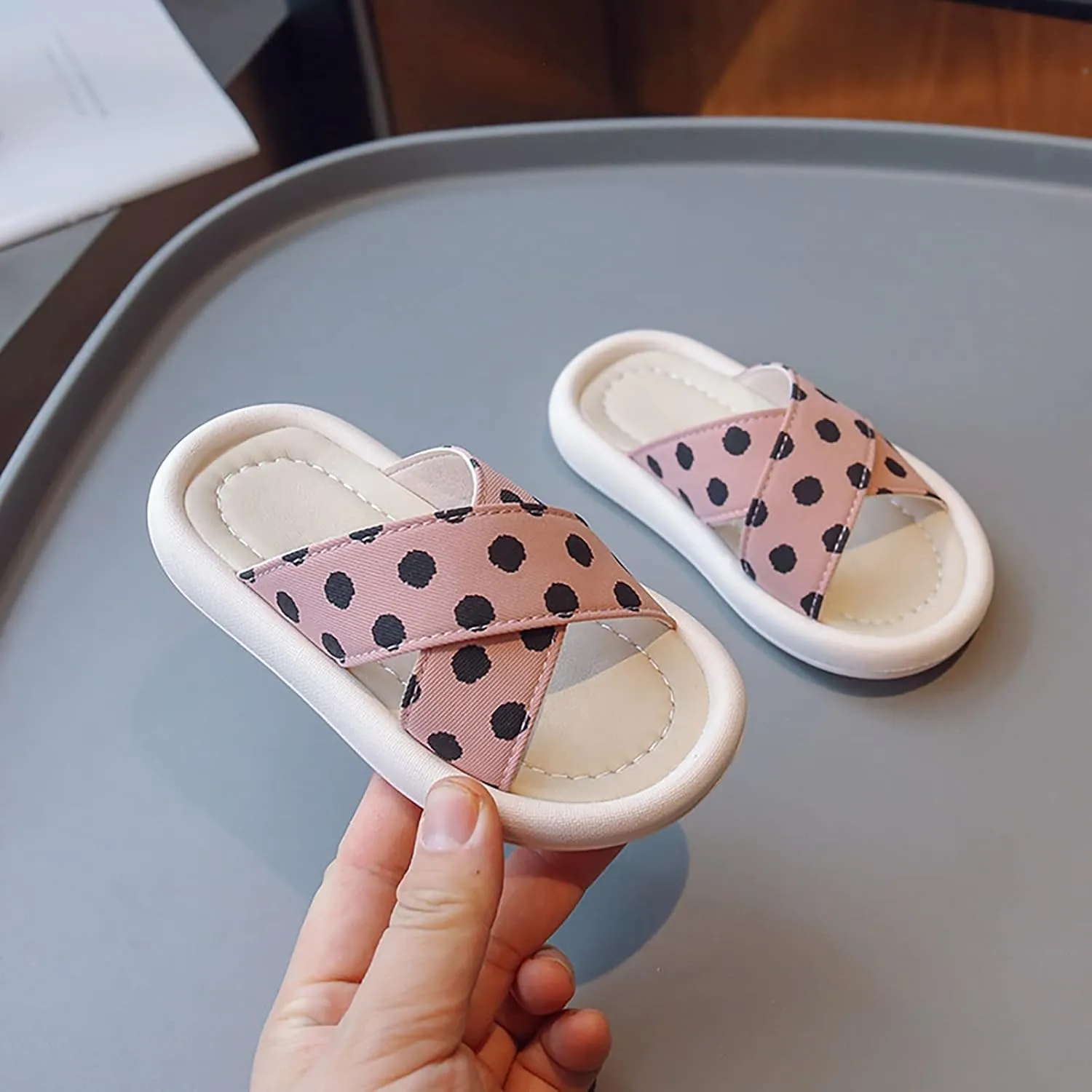 sfdgfhyf Toddler Girls Comfortable Foot Warmer Children Girls Sandals Polka Dot Rubber Soft Bottom Casual Open Toe Shoes
