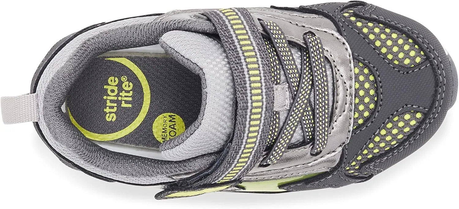 Stride Rite Unisex-Child Lighted Cosmic-Adapt Sneaker