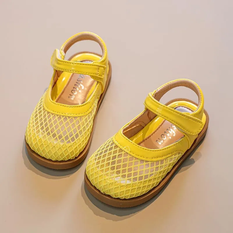 Toddler Girls Mesh Mary Jane Sandals, Hook and Loop Strap, Cream White with Brown Sole
