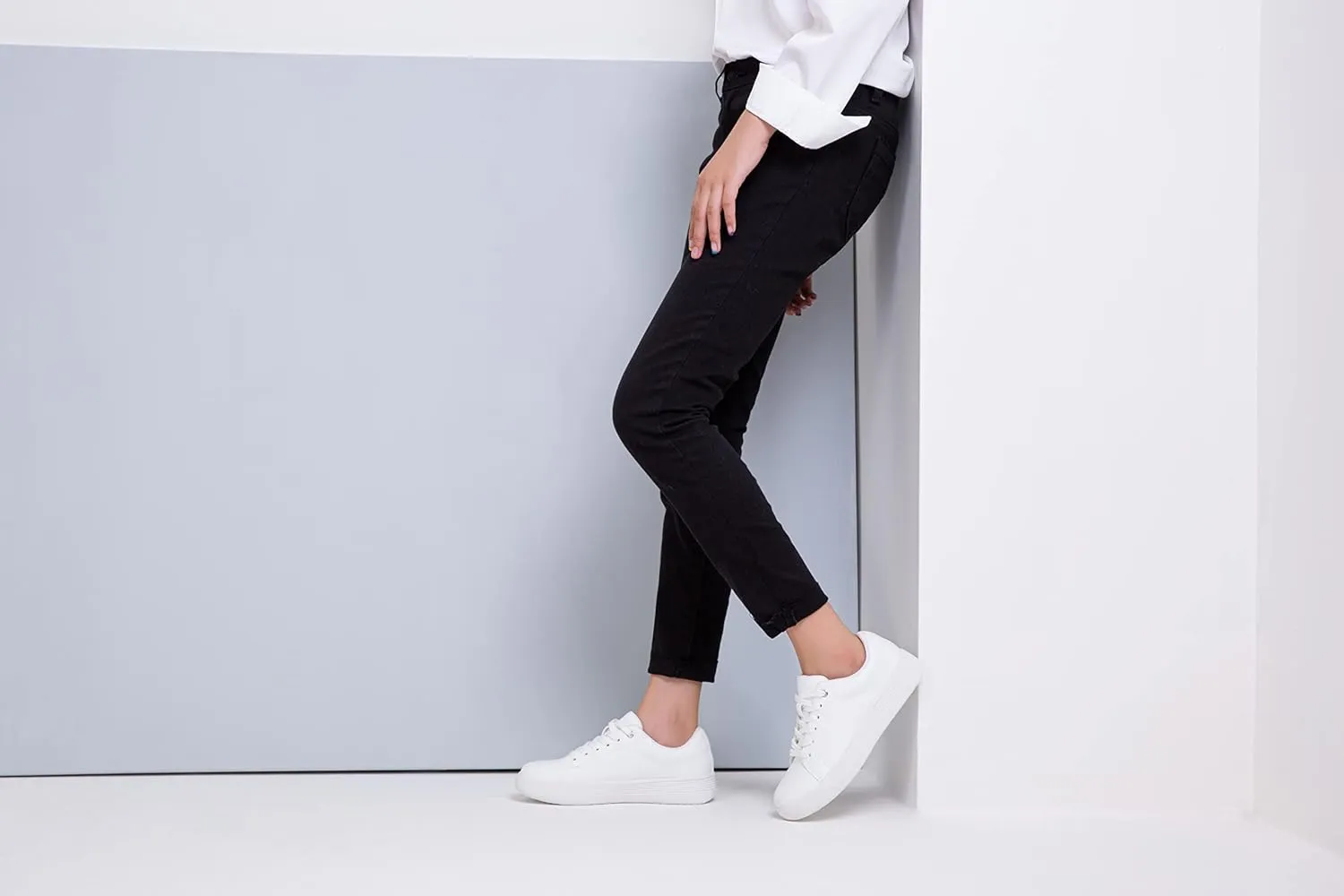 Vepose Women's 8012 Lace Up Classic Fashion Sneakers Comfortable Cute Shoes