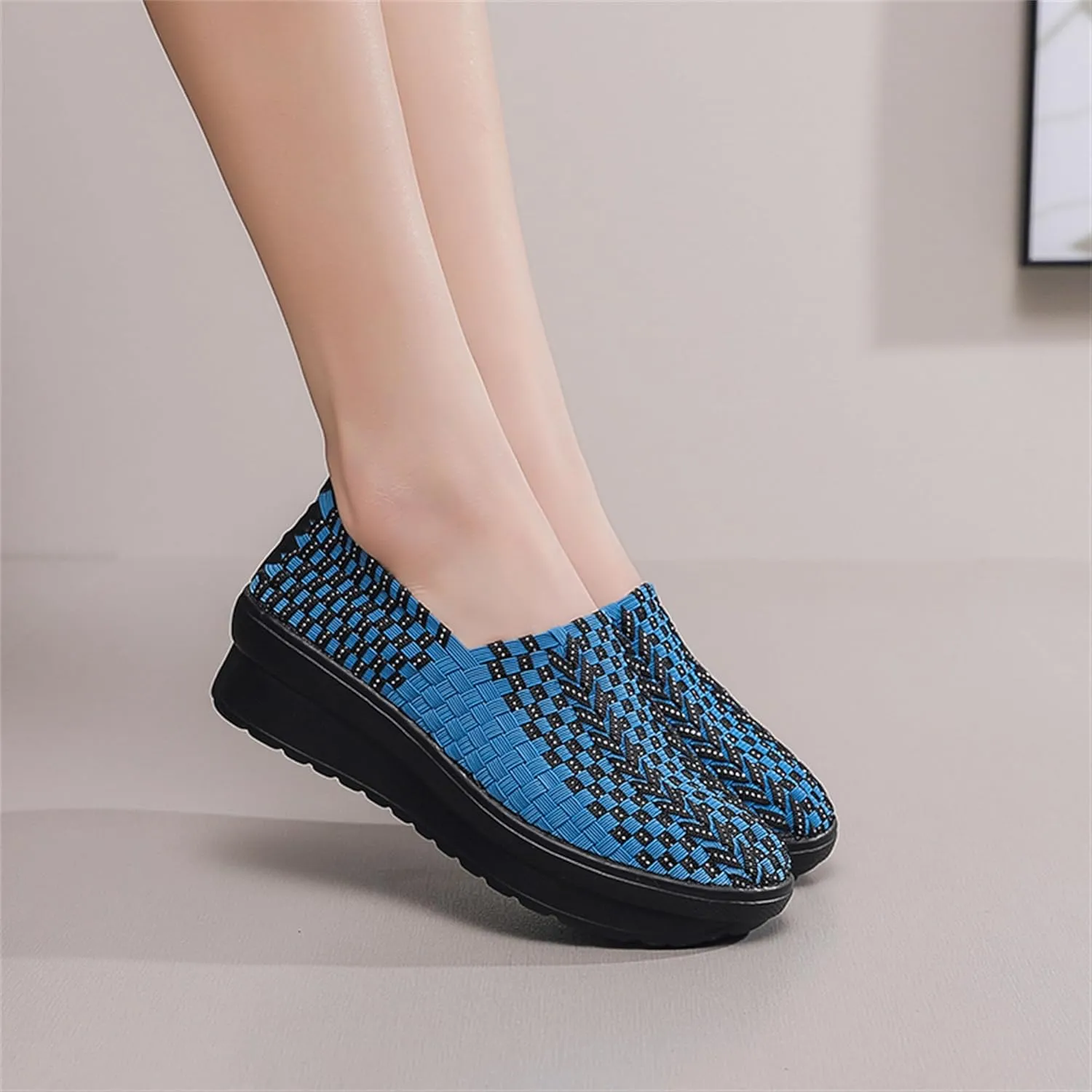 Veroders Women's Platform Wedge Closed-Toe Sandals Comfortable Walking Shoes Woven Pumps Mary Jane Shoes for School Beach