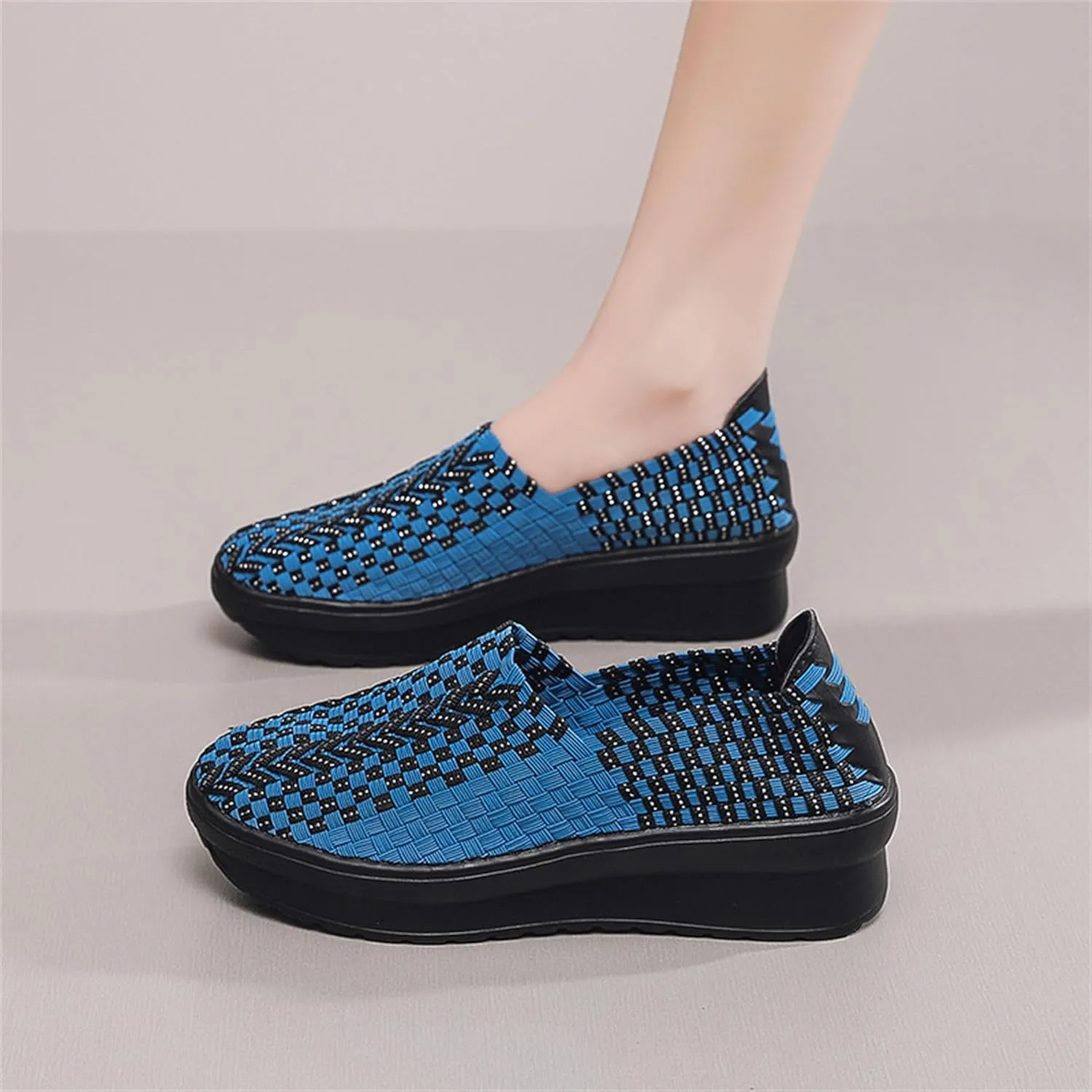 Veroders Women's Platform Wedge Closed-Toe Sandals Comfortable Walking Shoes Woven Pumps Mary Jane Shoes for School Beach