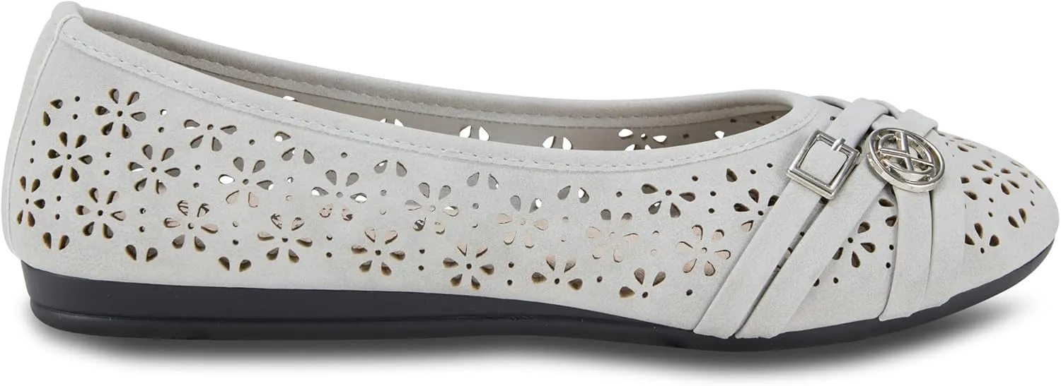 Women’s Ballet Flats – Comfortable Slip-On Dress Shoes, Perforated Lightweight Casual Flats for Work & Everyday Wear