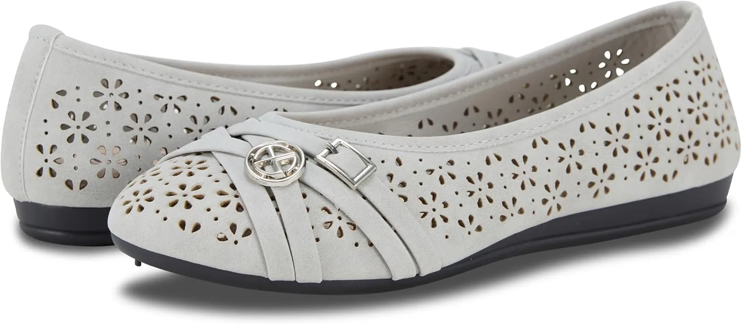 Women’s Ballet Flats – Comfortable Slip-On Dress Shoes, Perforated Lightweight Casual Flats for Work & Everyday Wear