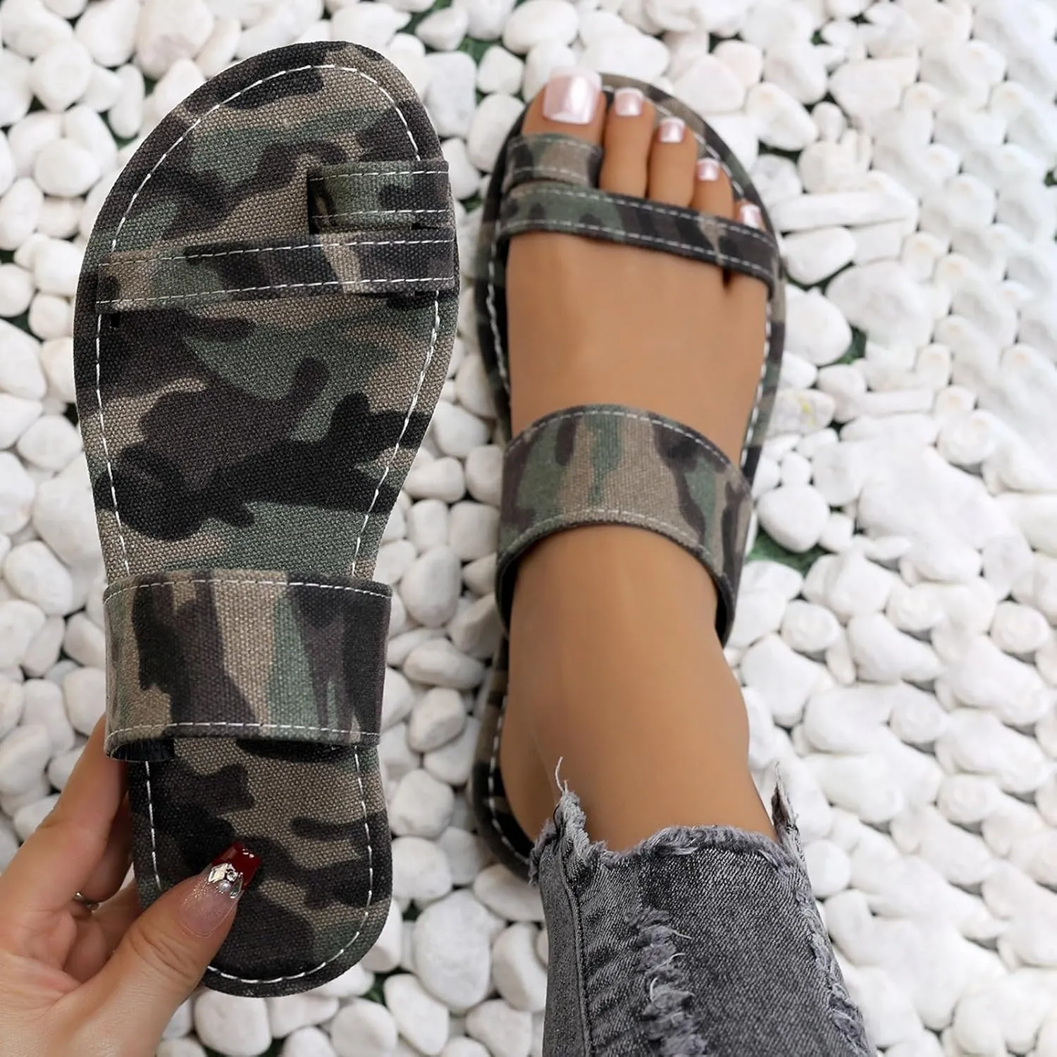 Women'S Beach Sandals Hollow Casual Slippers Flat Shoes Retro Lightweight Camouflage Sandals for Summer