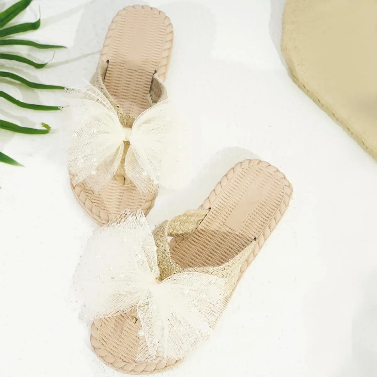 Women's Fancy Pink Floral Slide Sandals, Slip-On Clip Toe Summer Flip Flops Slippers with Cute Flower Decor - Suit for Casual and Daily Wear