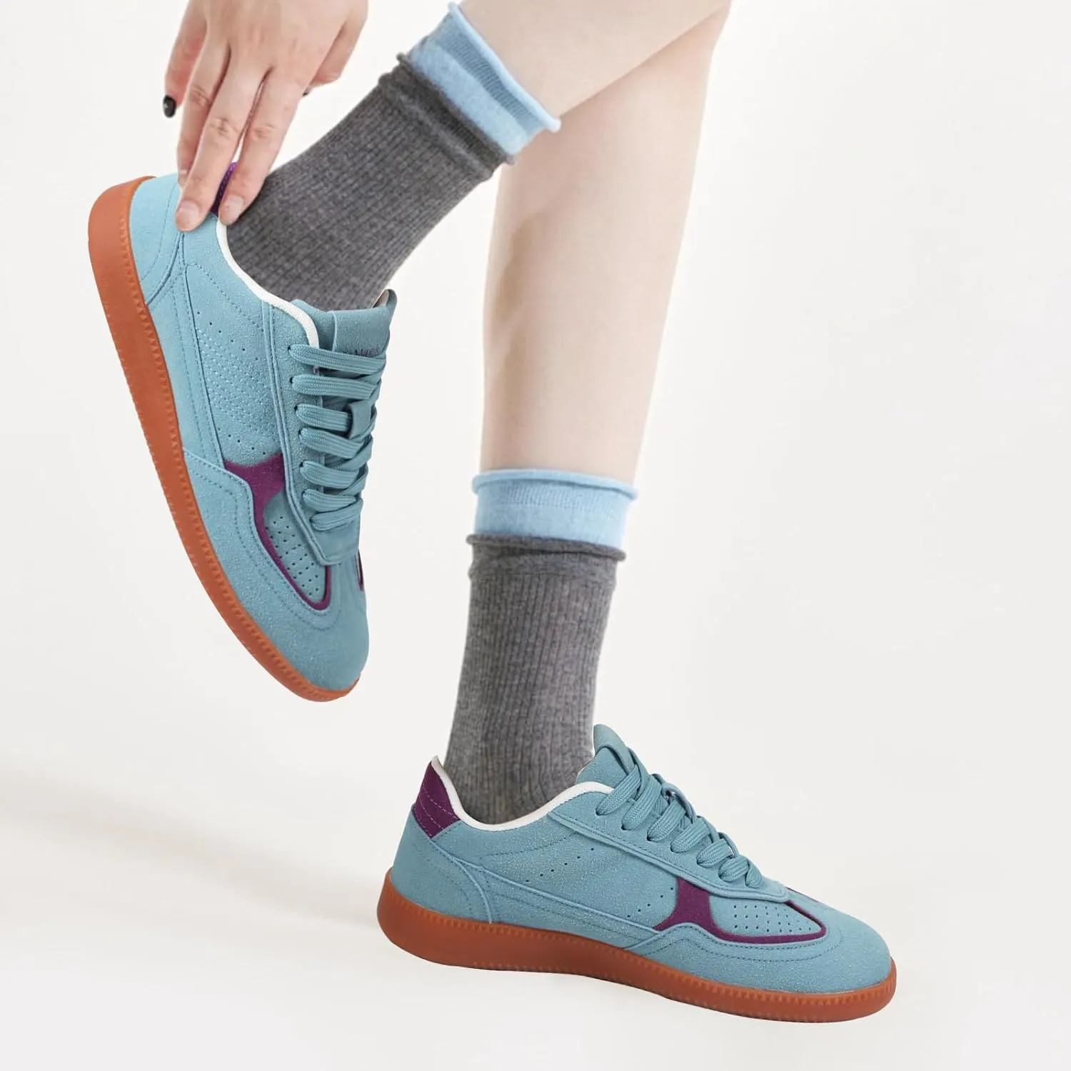 Women's Tennis Skate Sneakers Fashion Classic Retro Gum Sole Shoes Casual Walking Footwear Anti Slip Trainers