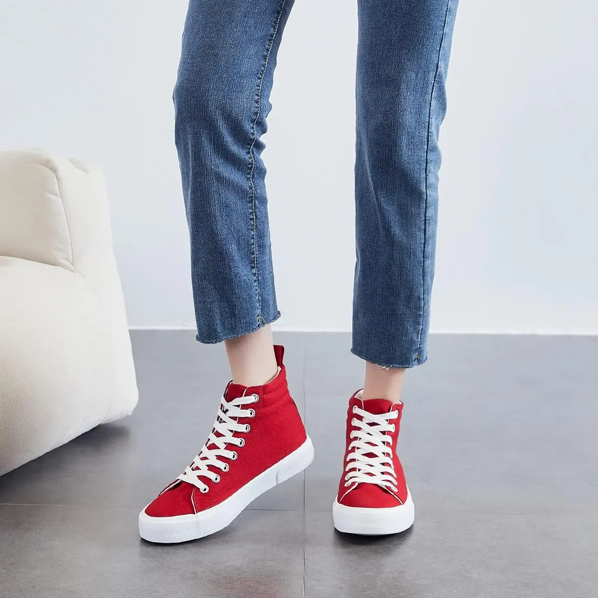 yageyan Womens High Top Canvas Sneakers Fashion Classic Shoes Comfortable White and Black Walking Shoes